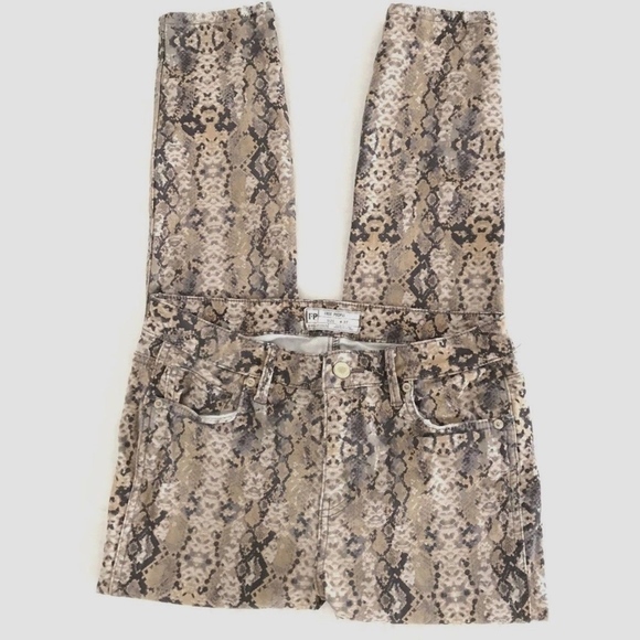 Free People | Womens Camo Skinny Pants Size 27 - Picture 6 of 8